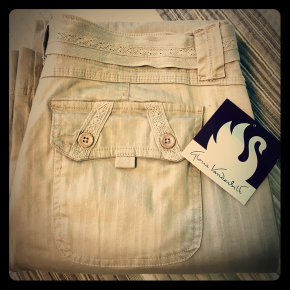 Gloria Vanderbilt Ruby Slacks - 12 - Picture 2 of 5